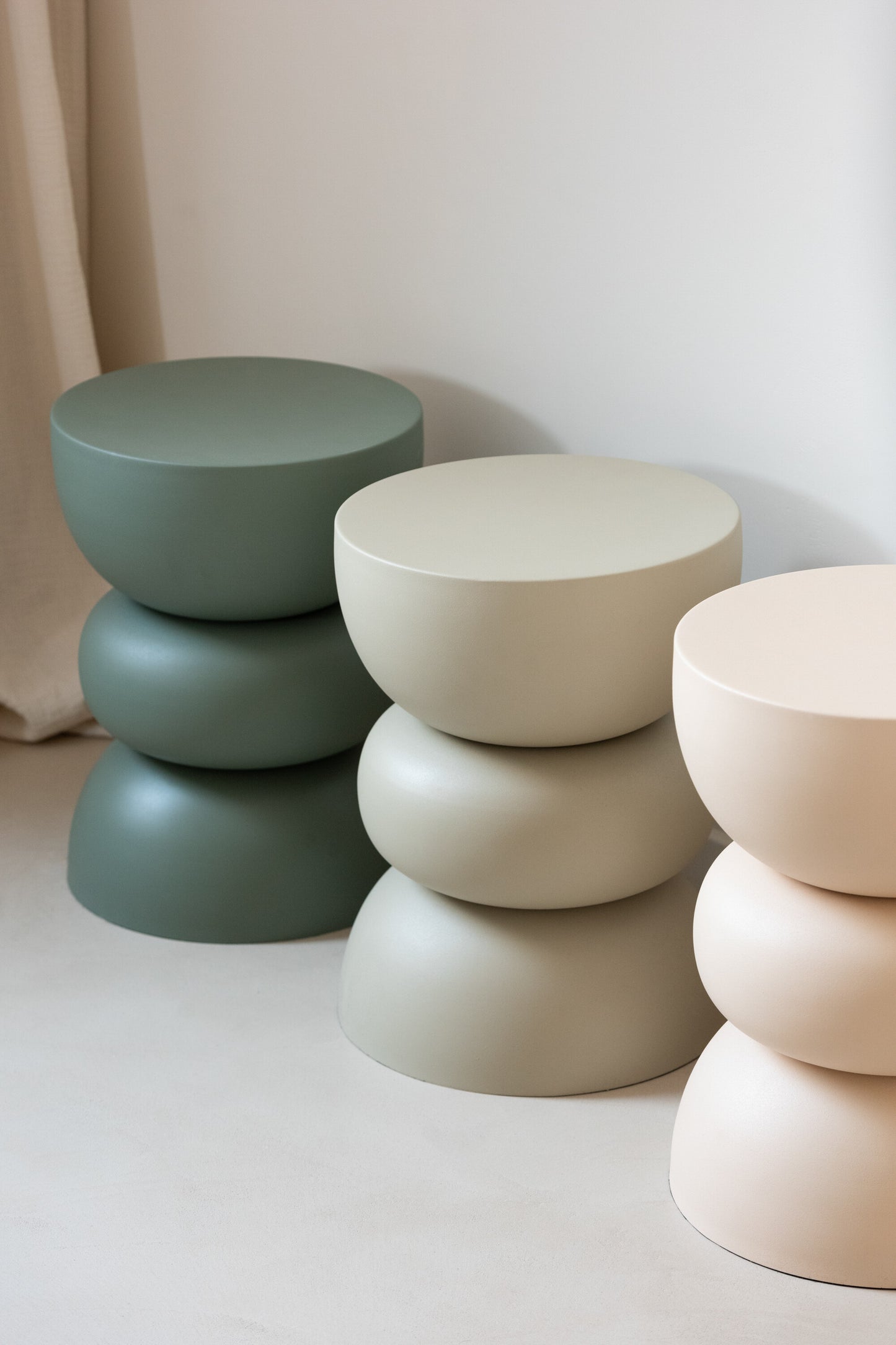 Table Gigogne ivoire