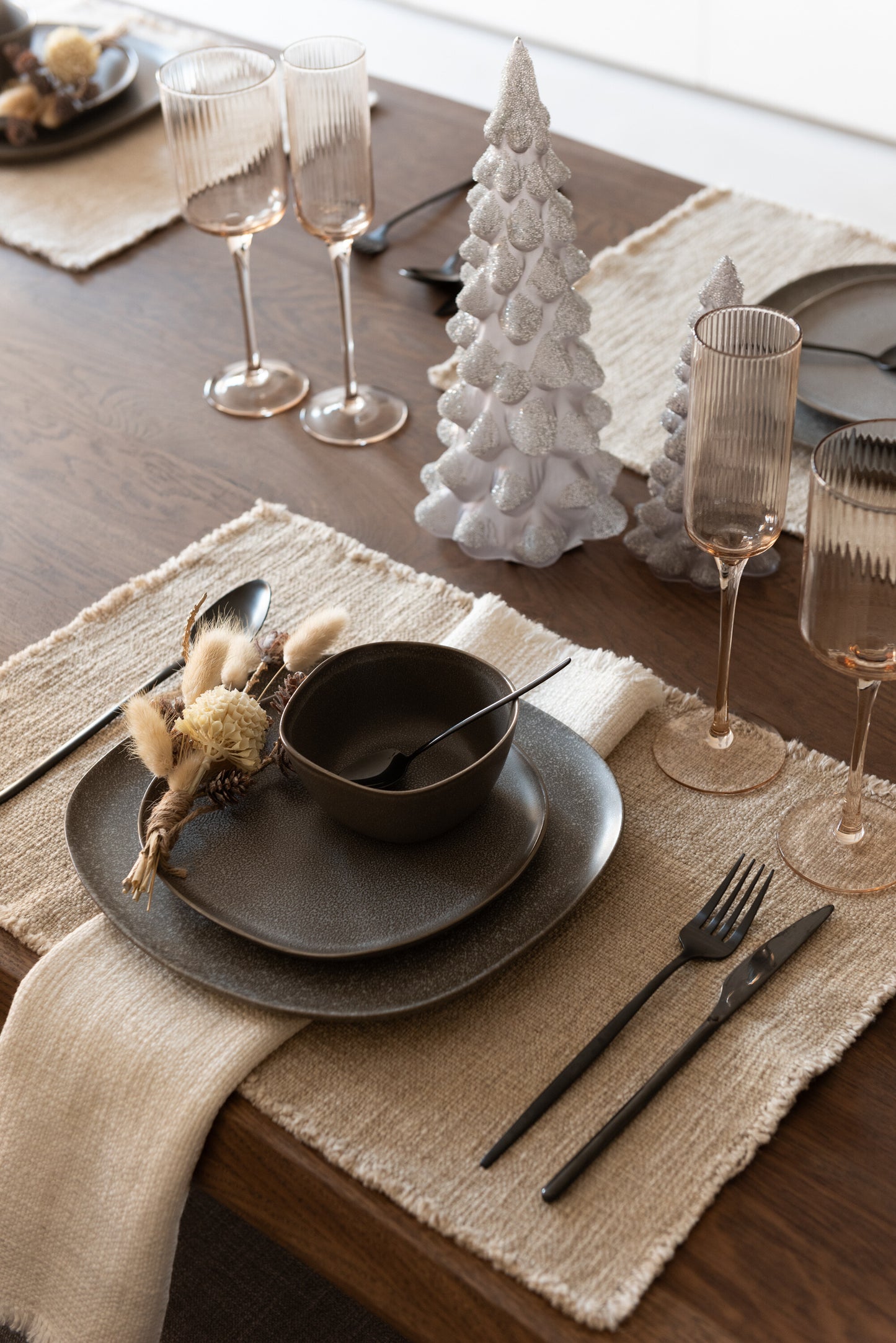 Assiette Louise Marron Medium