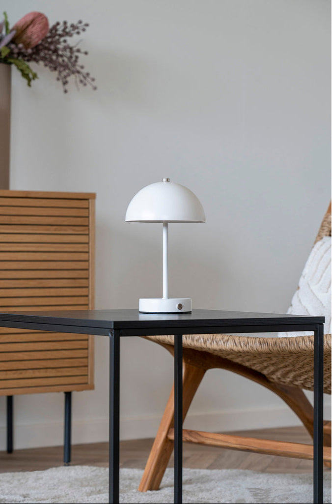 Lampe de table blanche rechargeable LED Holt