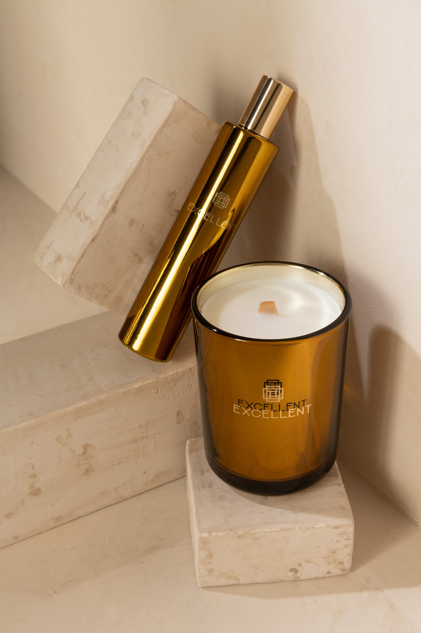 Bougie parfumée "excellent" Golden Honey Ocre