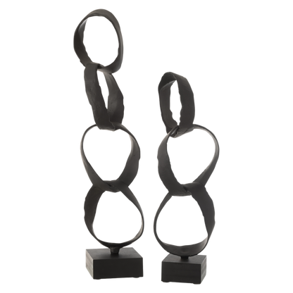 RINGS FIGURINE ON WIDE STAND